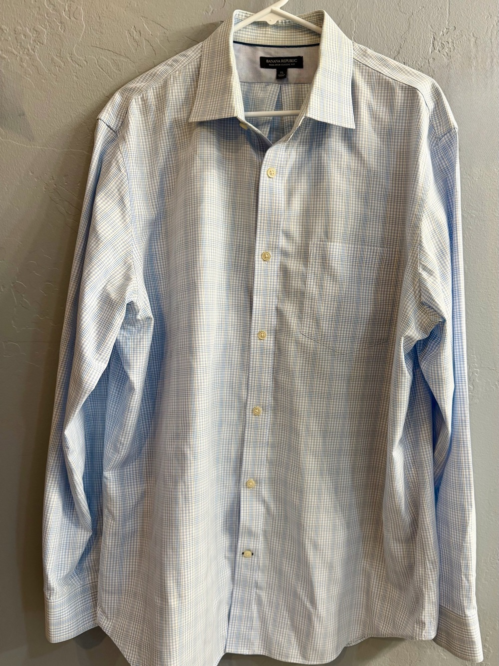 Banana Republic Men's Light Blue and White Plaid Dress Shirt